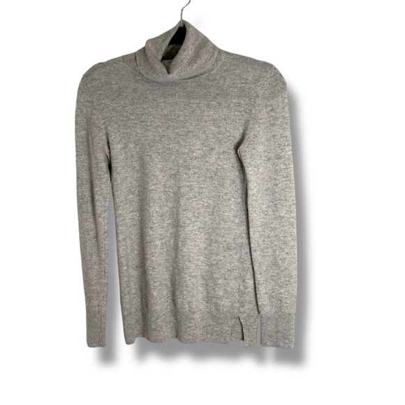 Nordstrom Signature Gray Cashmere Turtleneck Size Small - Picture 1 of 4